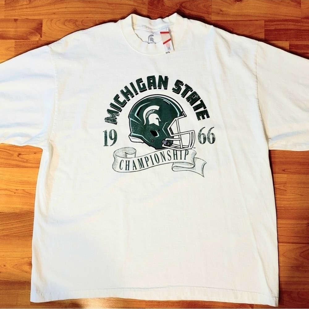 Michigan State Spartans NCAA NWT College Football T-shirt, Men's Plus Size 2XL